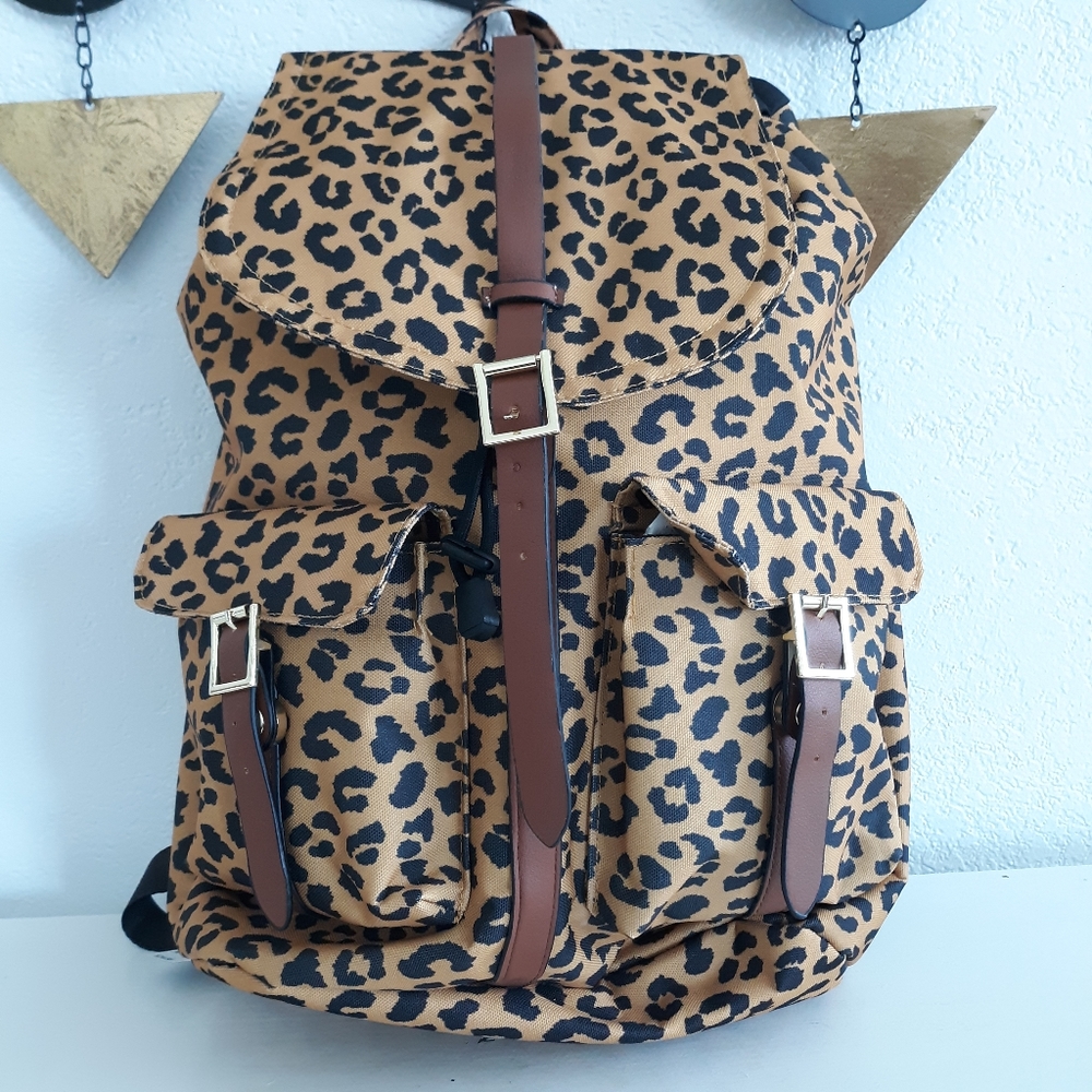 Leopard print cargo backpack NWT